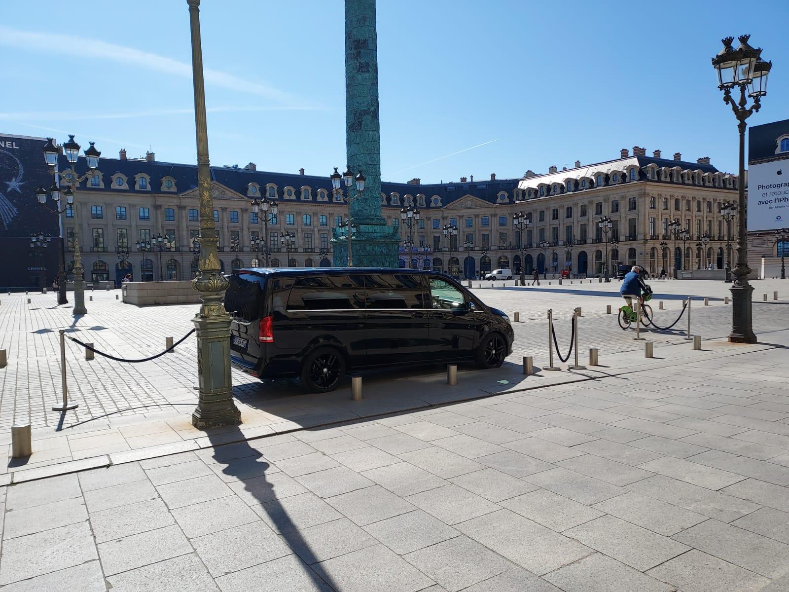 Chauffeur VTC background